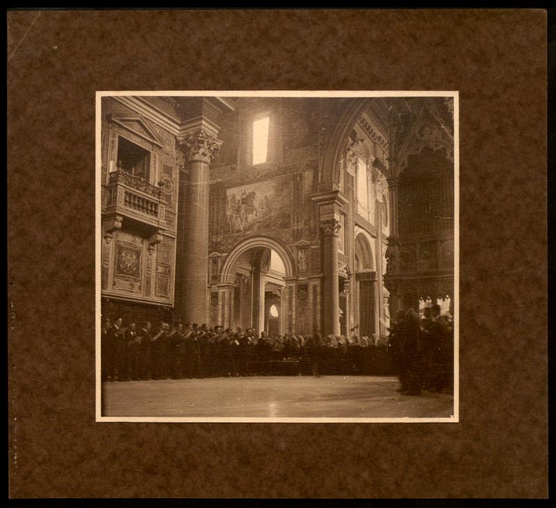 Fotografia de l’Orfeó Català a Roma