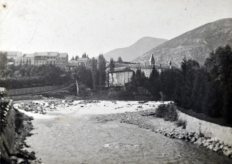 [""]