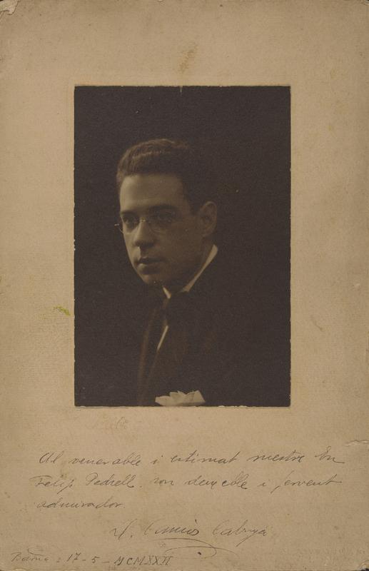 [Primer pla de Lluís Camós]