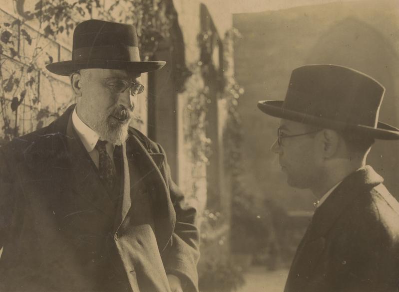 [Ignacio Iglesias i Lluís Camós conversant]